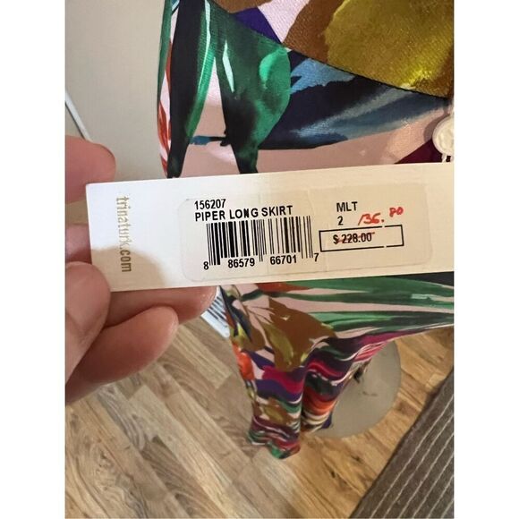 NWT $228 Trina Turk long Colorful “Piper” Silky Viscose Maxi Skirt Sz 2 - Picture 7 of 13